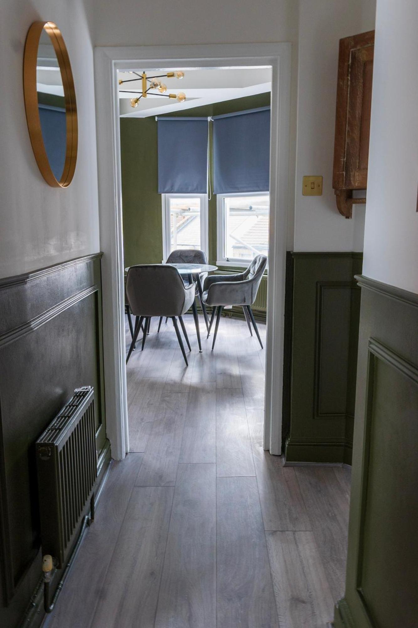 5C- Stylish Urban Retreat - Spacious 2 Bed Flat ลอนดอน ภายนอก รูปภาพ