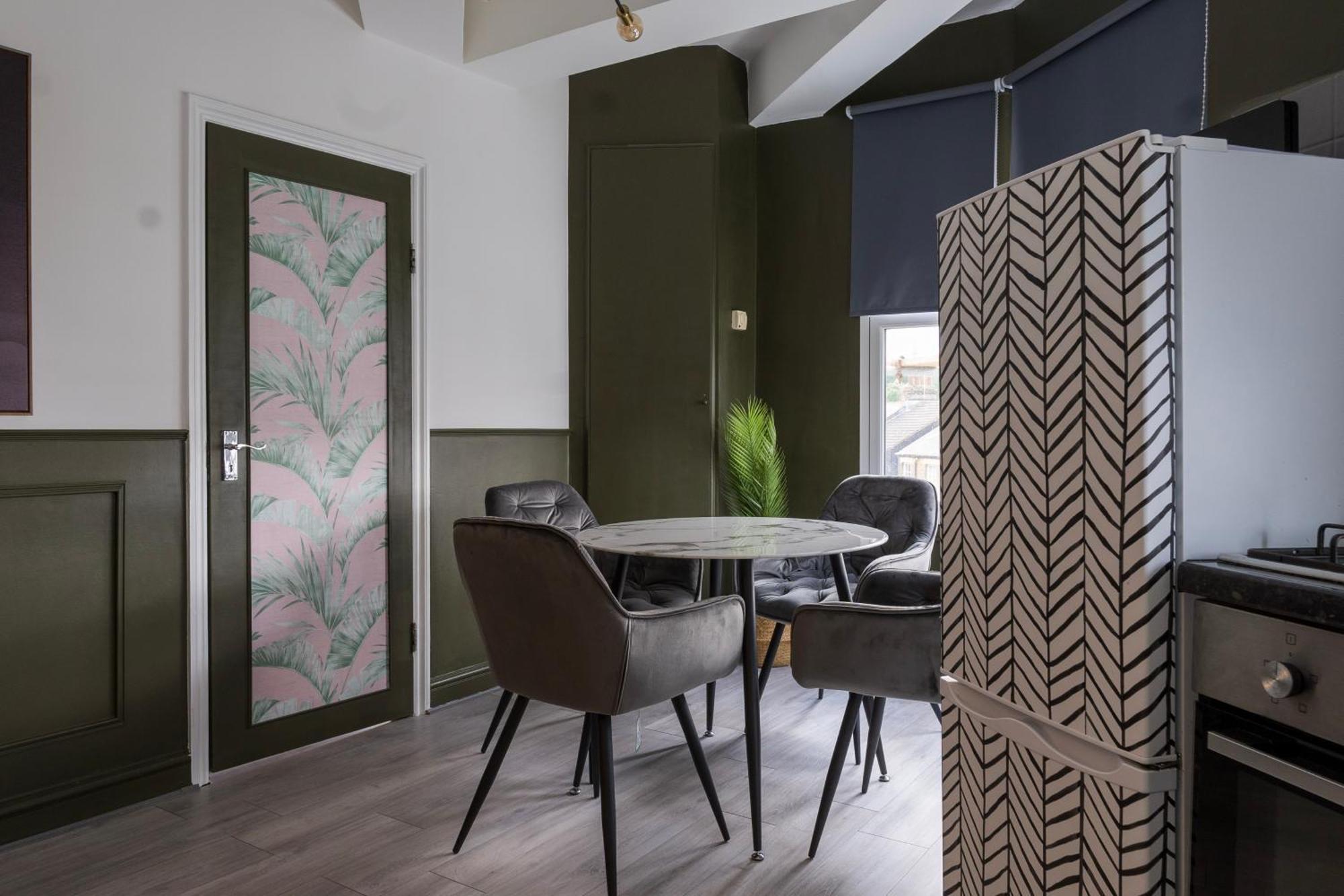 5C- Stylish Urban Retreat - Spacious 2 Bed Flat ลอนดอน ภายนอก รูปภาพ